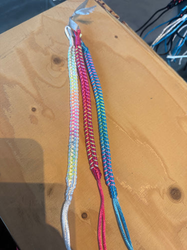 festival armbandjes mix kleuren