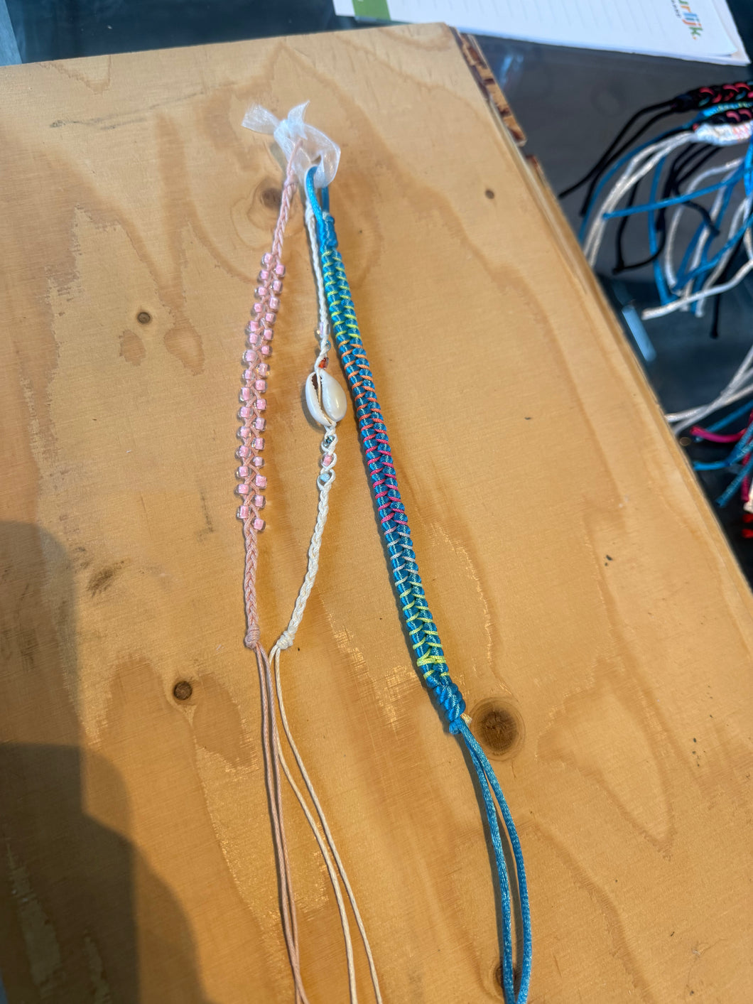 Festival armbandjes mix kleuren